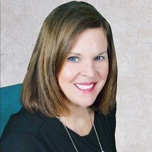 Meet your Posher, Joan